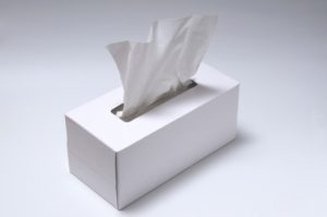 ティッシュ耳栓の活用方法と注意点!いびきで眠れない時にも効果的!