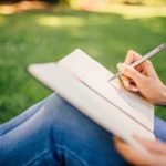 大人の読書感想文はいいことばかり‼︎メリットや書き方を解説。