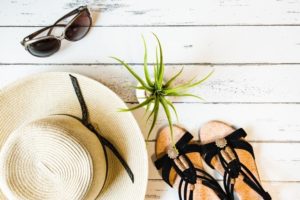 クレイサスがターゲットにしている年代、年齢層と様々なデザイン・配色について解説!